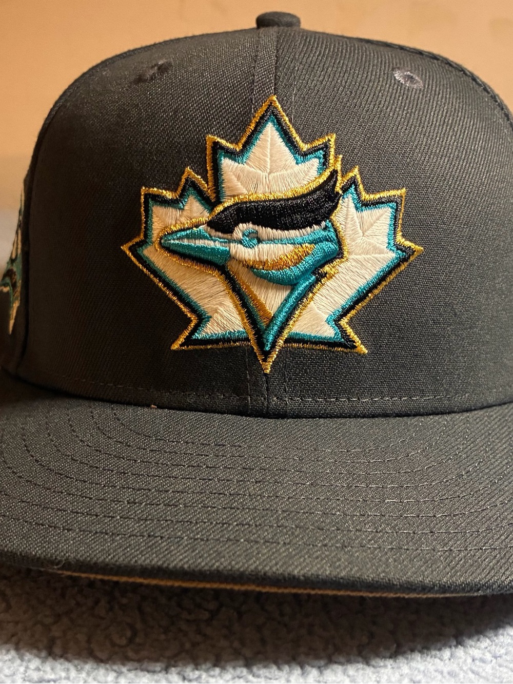 New Era Black & Teal Toronto Blue Jays Maple Leaf Logo Cap